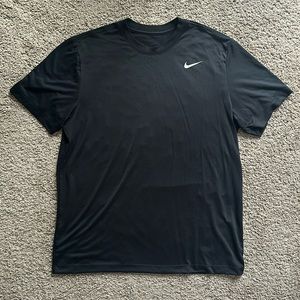Nike Dri-FIT Legend T-Shirt